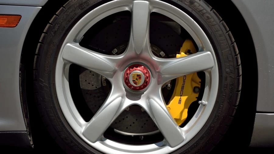 2004 Porsche Carrera GT - Image 15 of 31