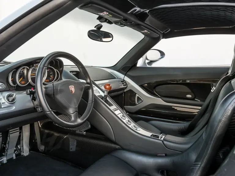 2004 Porsche Carrera GT - Image 5 of 30