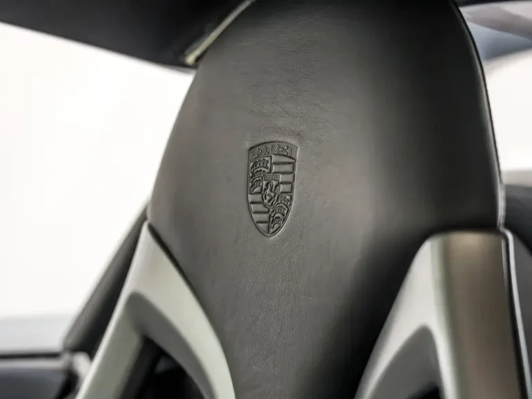2004 Porsche Carrera GT - Image 19 of 30