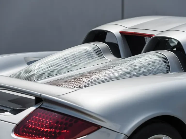 2004 Porsche Carrera GT - Image 10 of 30