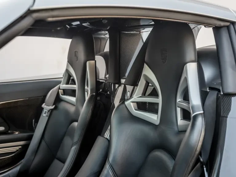 2004 Porsche Carrera GT - Image 18 of 30