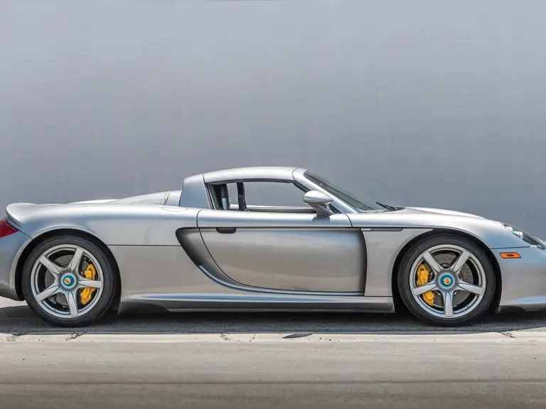 2004 Porsche Carrera GT - Image 6 of 30
