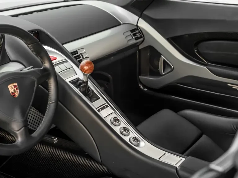 2004 Porsche Carrera GT - Image 15 of 30