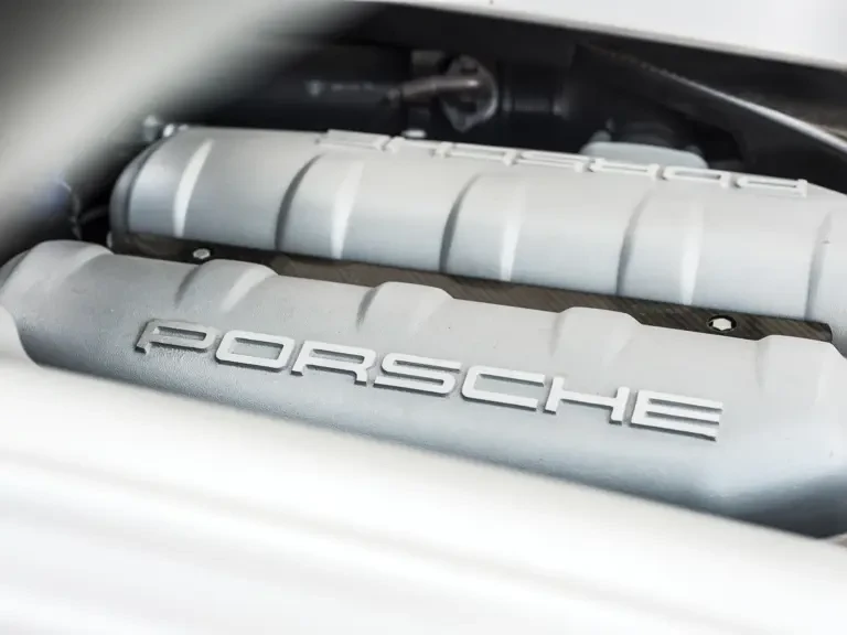2004 Porsche Carrera GT - Image 30 of 30
