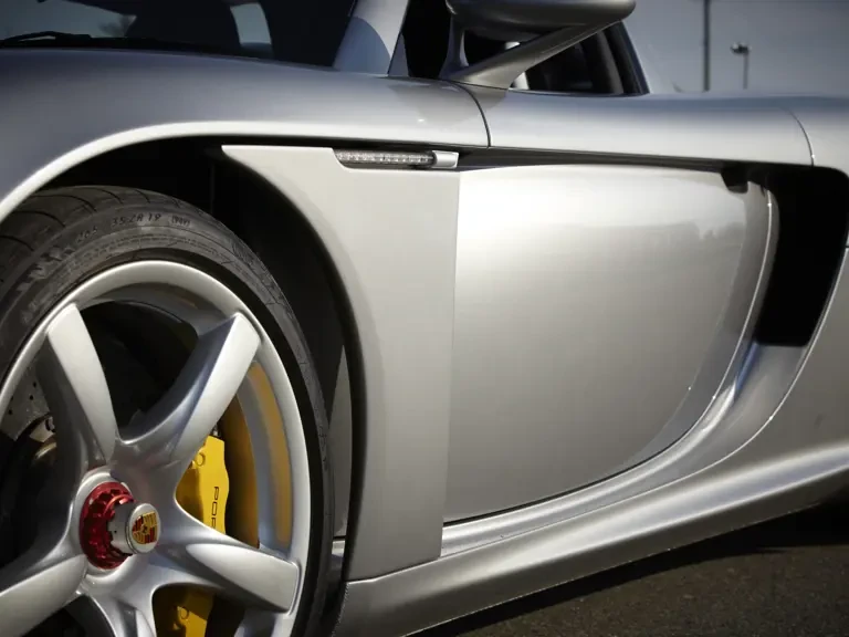 2004 Porsche Carrera GT - Image 15 of 20