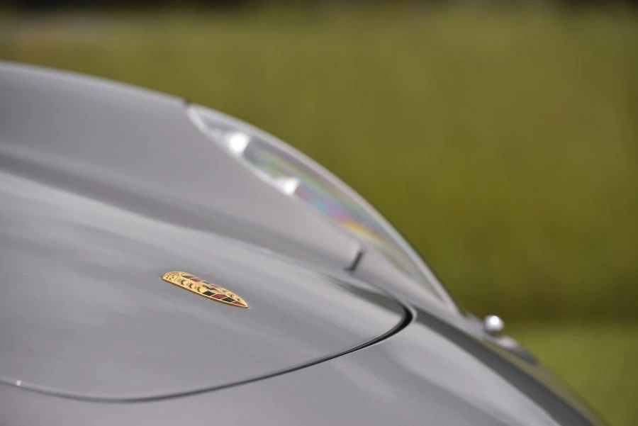 2004 Porsche Carrera GT - Image 11 of 31