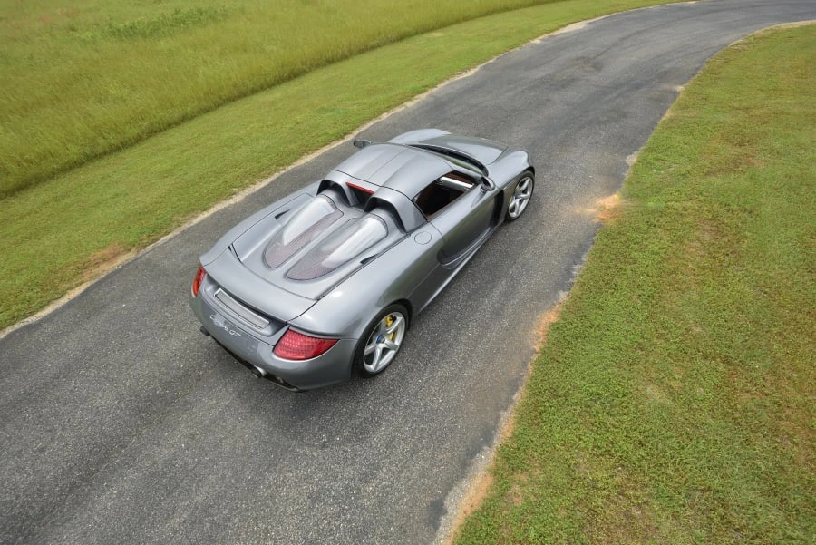 2004 Porsche Carrera GT - Image 16 of 31