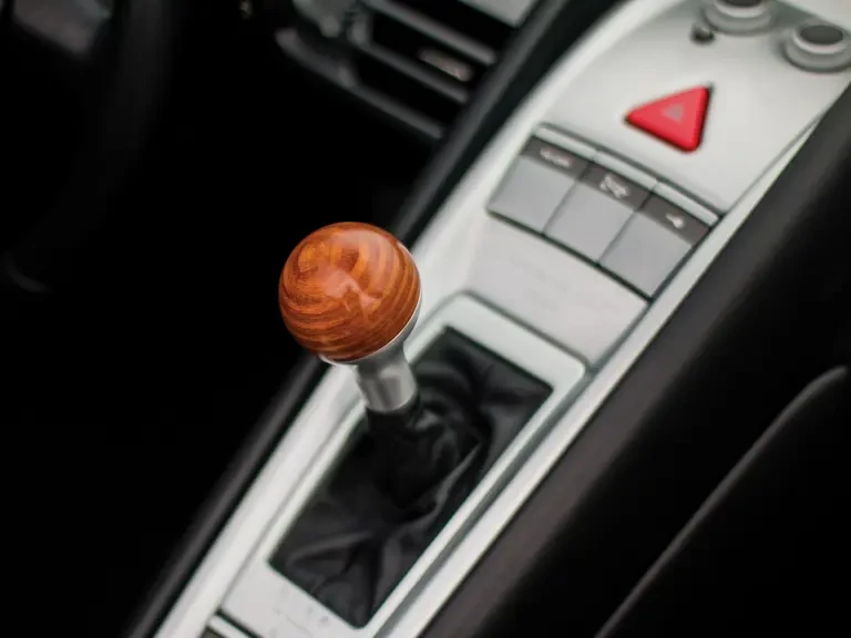 2004 Porsche Carrera GT - Image 19 of 25