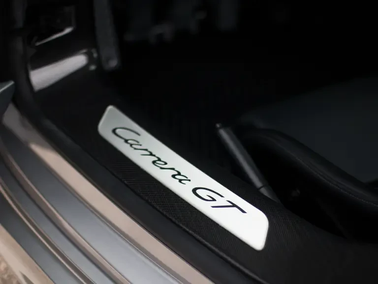 2004 Porsche Carrera GT - Image 15 of 25
