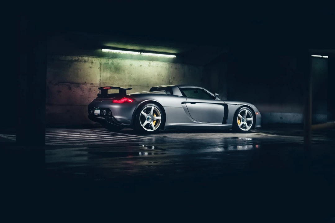 2004 Porsche Carrera GT - Image 3 of 31