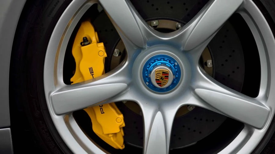 2004 Porsche Carrera GT - Image 9 of 12
