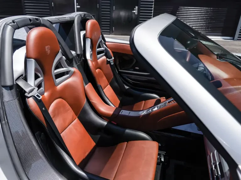 2004 Porsche Carrera GT - Image 18 of 31