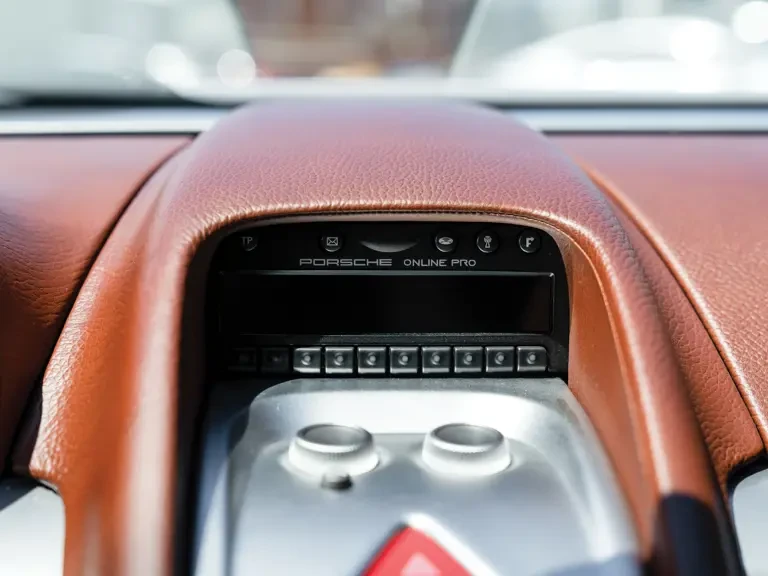 2004 Porsche Carrera GT - Image 20 of 31