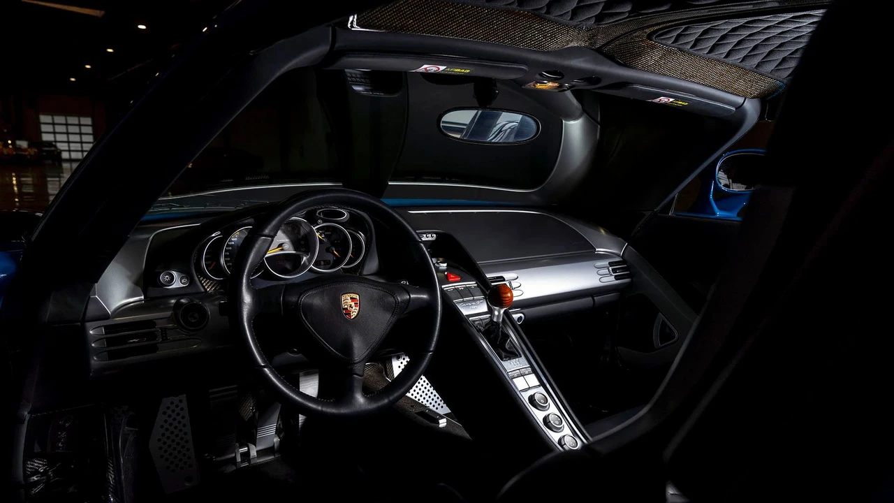 2004 Porsche Carrera GT - Image 25 of 31