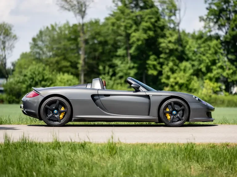 2004 Porsche Carrera GT - Image 6 of 31