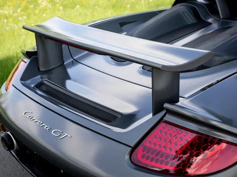 2004 Porsche Carrera GT - Image 25 of 31