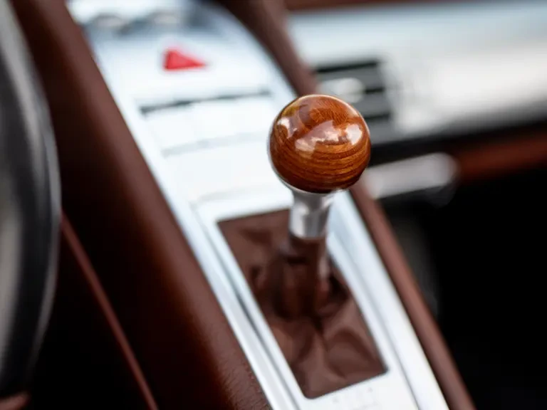2004 Porsche Carrera GT - Image 15 of 31