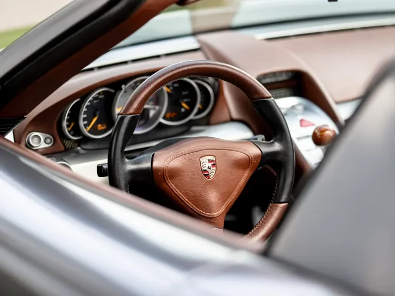 2004 Porsche Carrera GT - Image 12 of 31