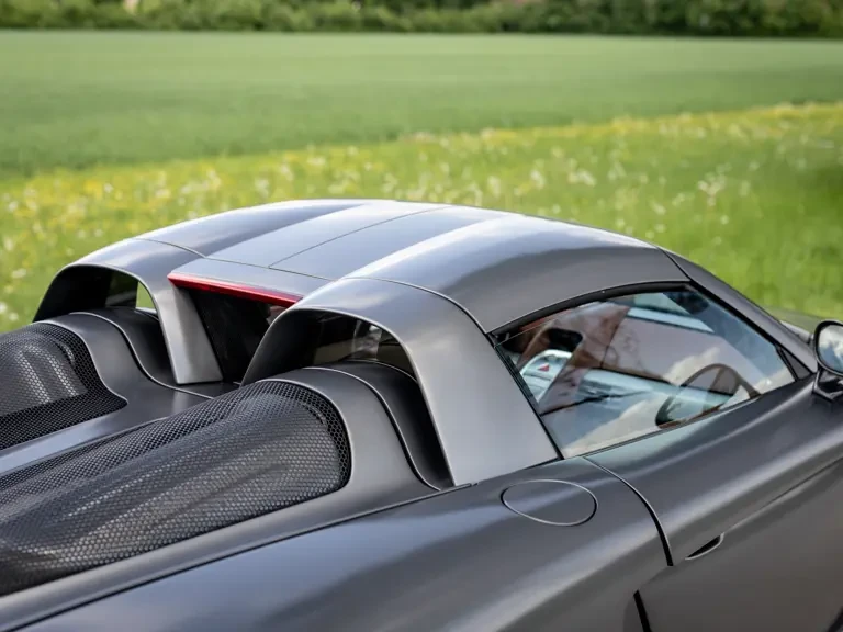 2004 Porsche Carrera GT - Image 29 of 31