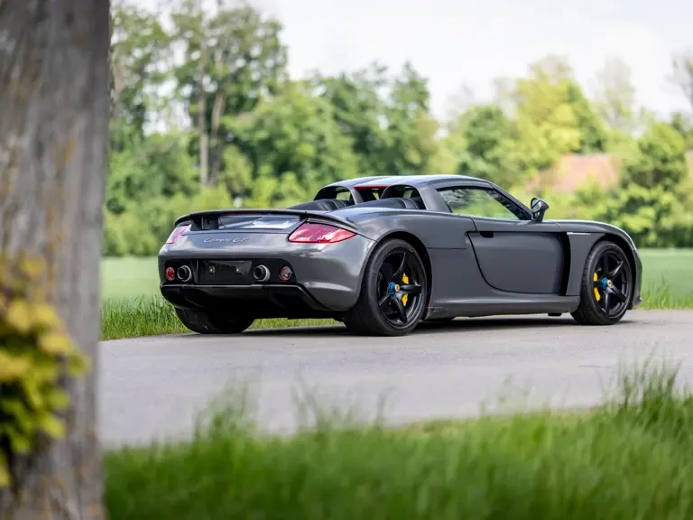 2004 Porsche Carrera GT - Image 10 of 31