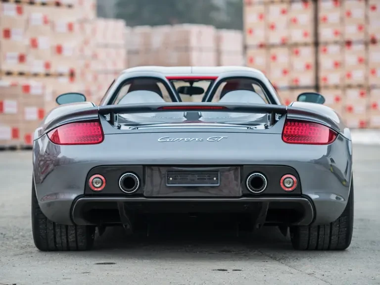 2004 Porsche Carrera GT - Image 10 of 31