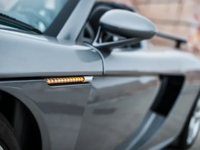 2004 Porsche Carrera GT - Image 30 of 31