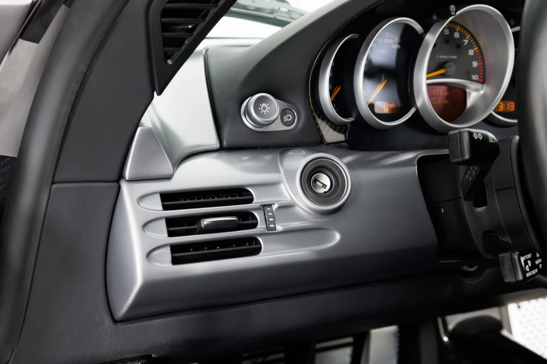 2004 Porsche Carrera GT - Image 29 of 31