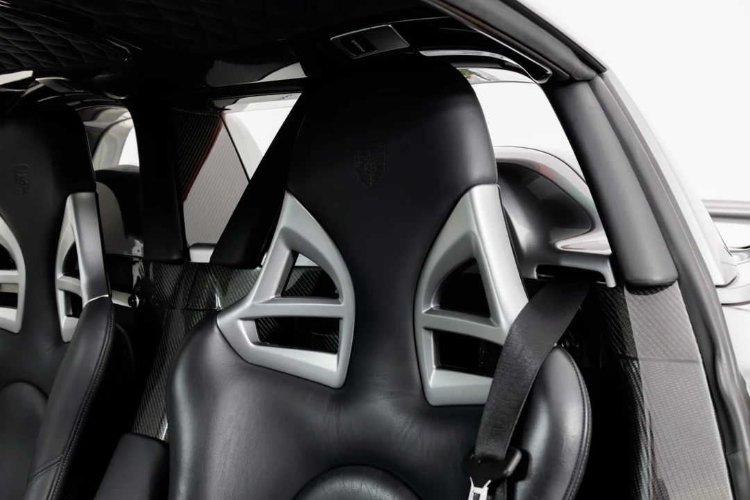 2004 Porsche Carrera GT - Image 18 of 31