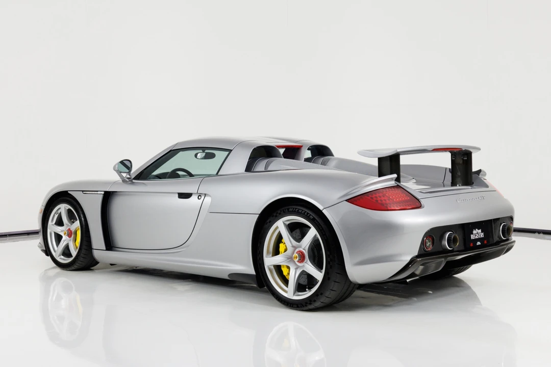 2004 Porsche Carrera GT - Image 6 of 31
