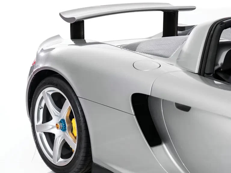 2004 Porsche Carrera GT - Image 17 of 25