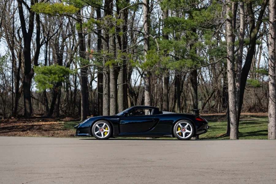 2004 Porsche Carrera GT - Image 10 of 31