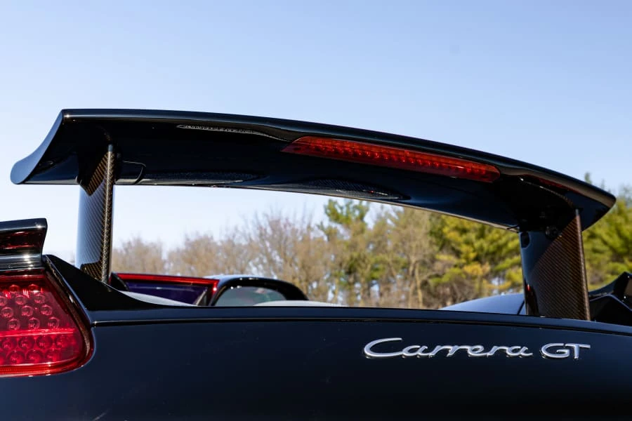 2004 Porsche Carrera GT - Image 25 of 31