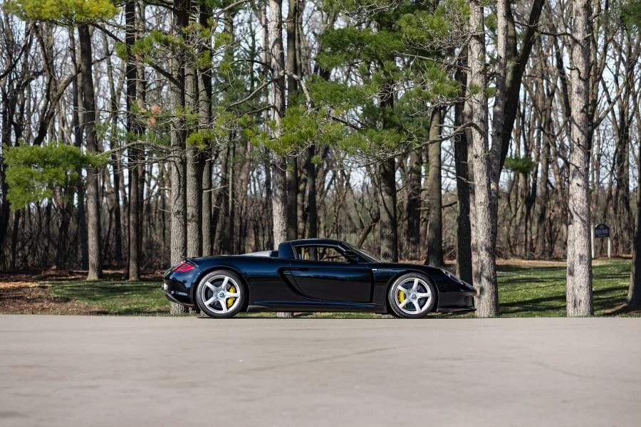 2004 Porsche Carrera GT - Image 21 of 31