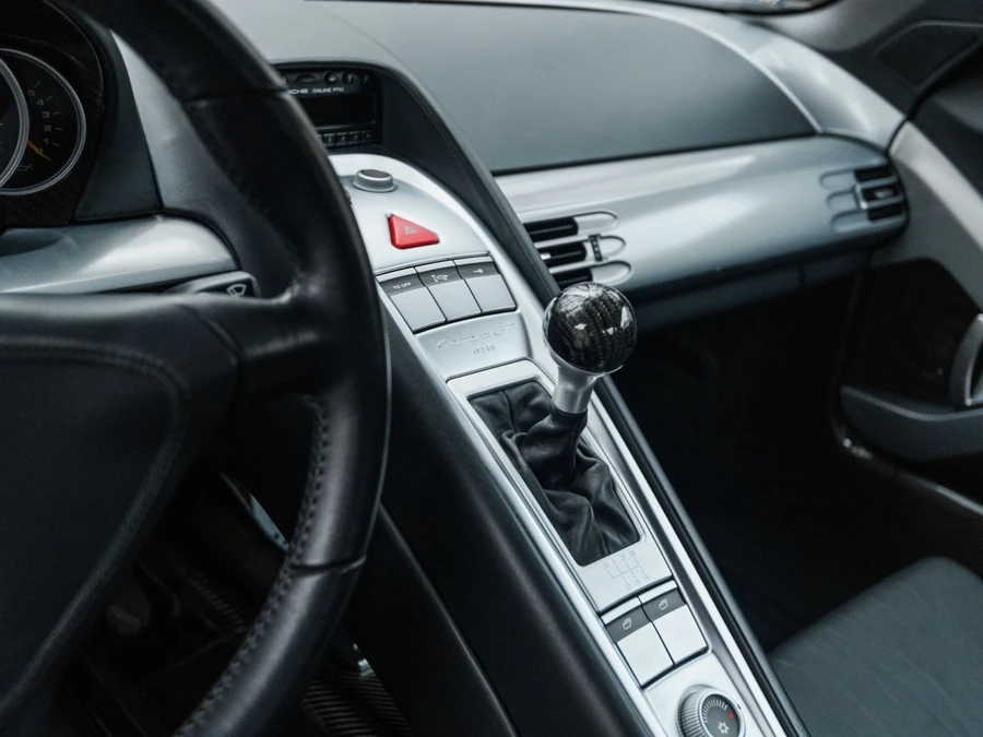2004 Porsche Carrera GT - Image 14 of 21