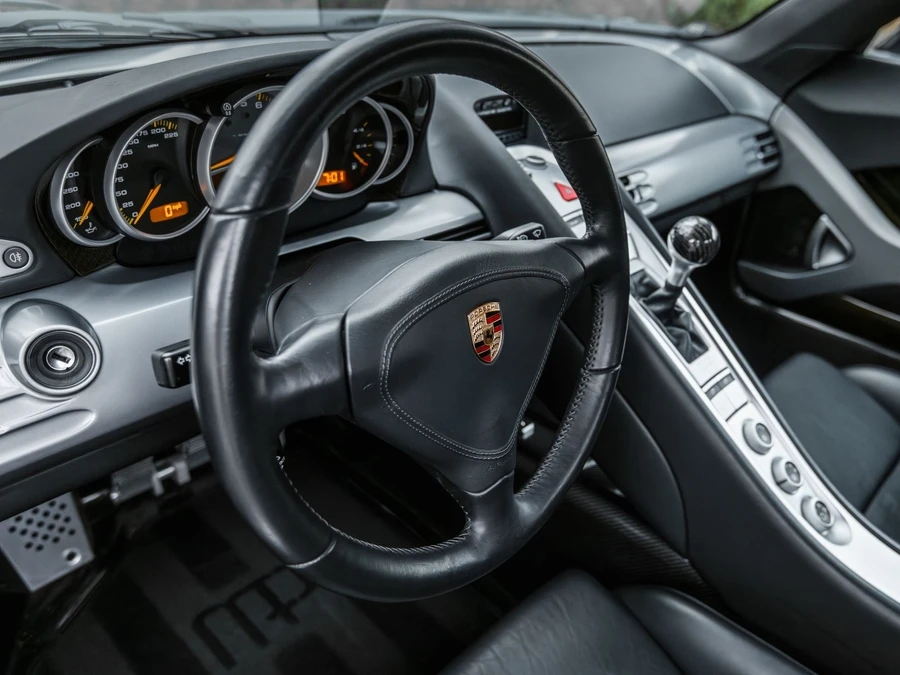 2004 Porsche Carrera GT - Image 15 of 21