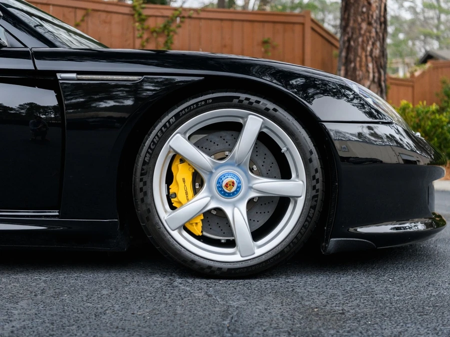 2004 Porsche Carrera GT - Image 10 of 21