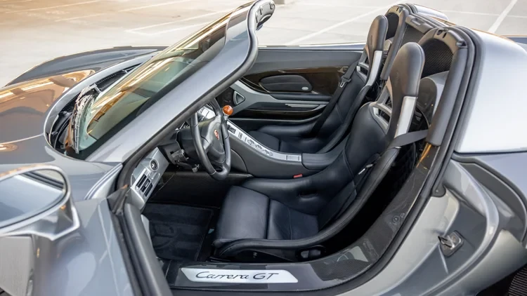 2004 Porsche Carrera GT - Image 13 of 31