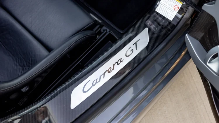 2004 Porsche Carrera GT - Image 20 of 31