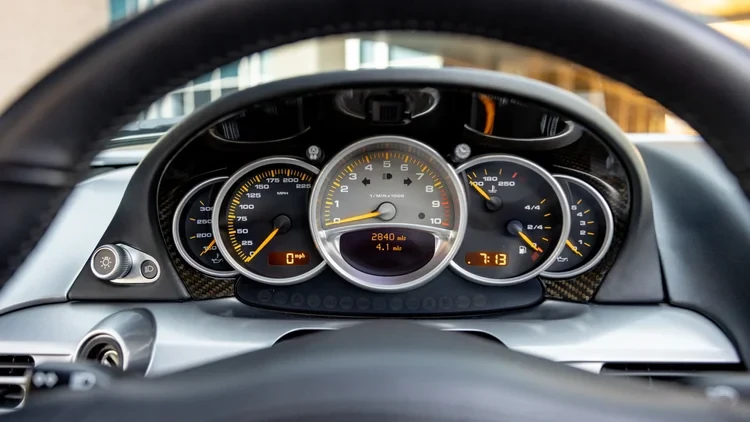 2004 Porsche Carrera GT - Image 21 of 31