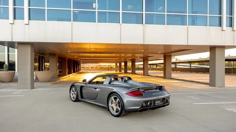 2004 Porsche Carrera GT - Image 27 of 31