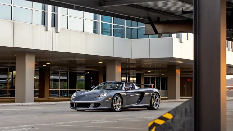 2004 Porsche Carrera GT - Image 5 of 31