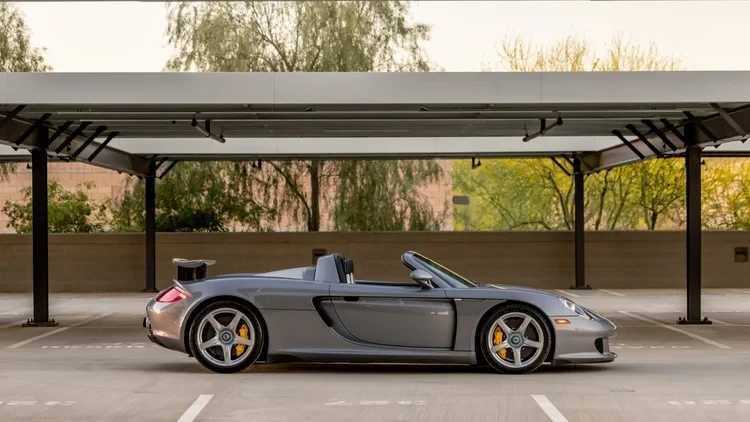 2004 Porsche Carrera GT - Image 10 of 31