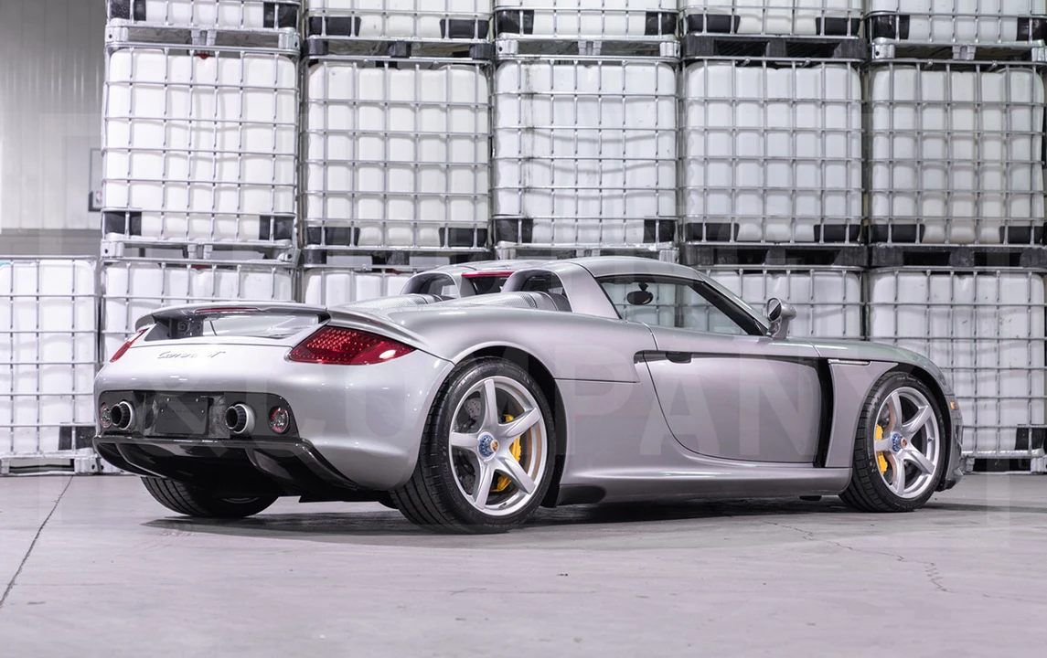 2004 Porsche Carrera GT - Image 5 of 19
