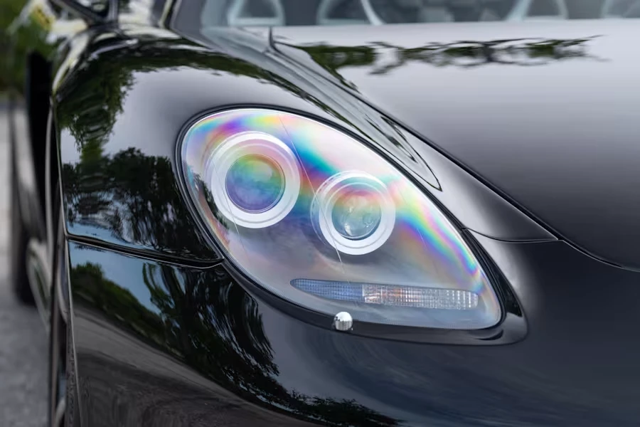 2004 Porsche Carrera GT - Image 17 of 31
