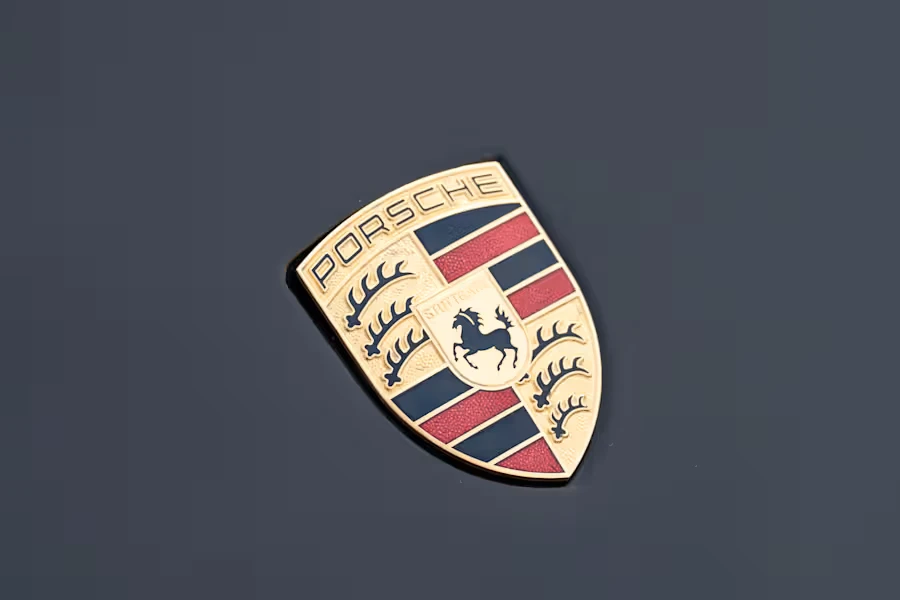 2004 Porsche Carrera GT - Image 18 of 31