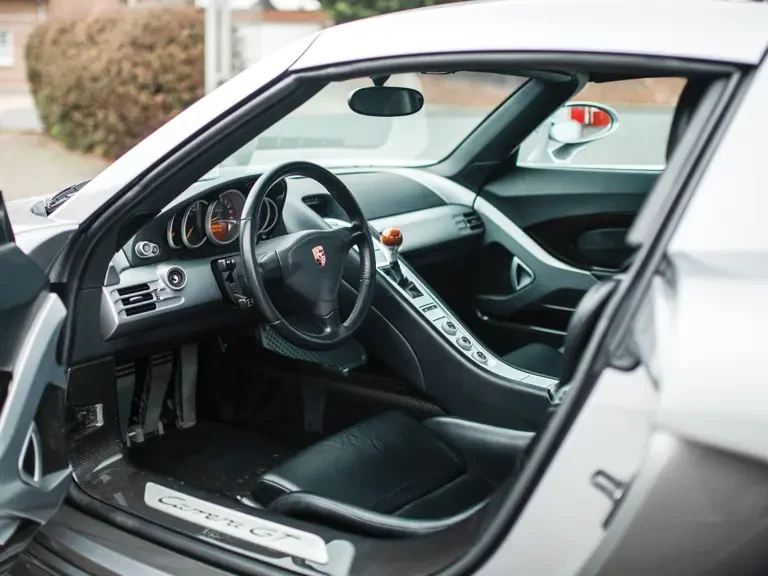 2004 Porsche Carrera GT - Image 5 of 25