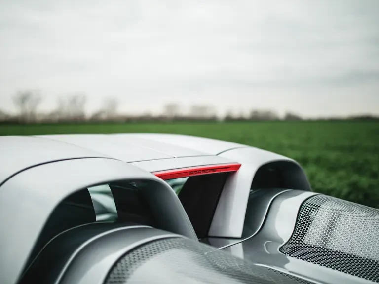 2004 Porsche Carrera GT - Image 7 of 25