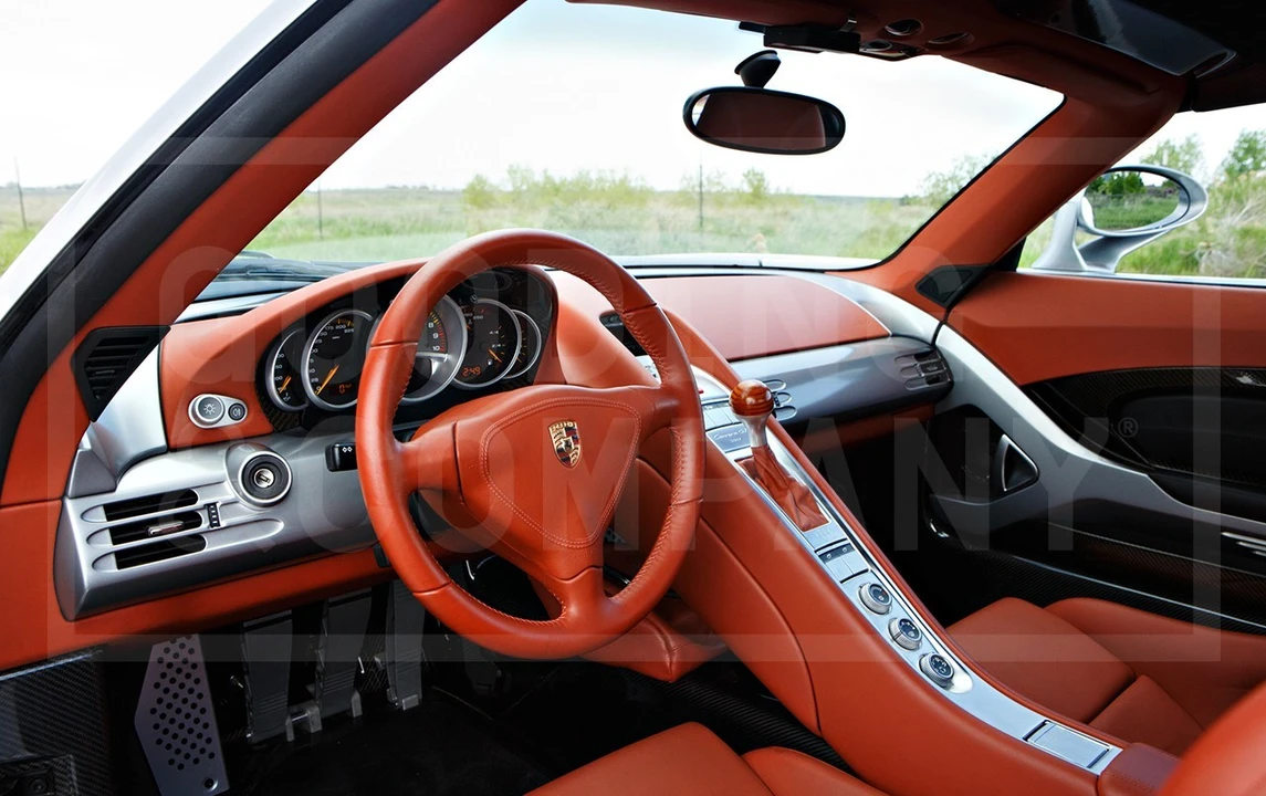 2004 Porsche Carrera GT - Image 11 of 23