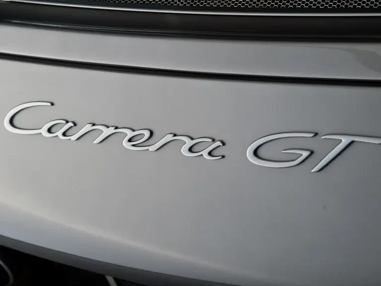 2004 Porsche Carrera GT - Image 8 of 31