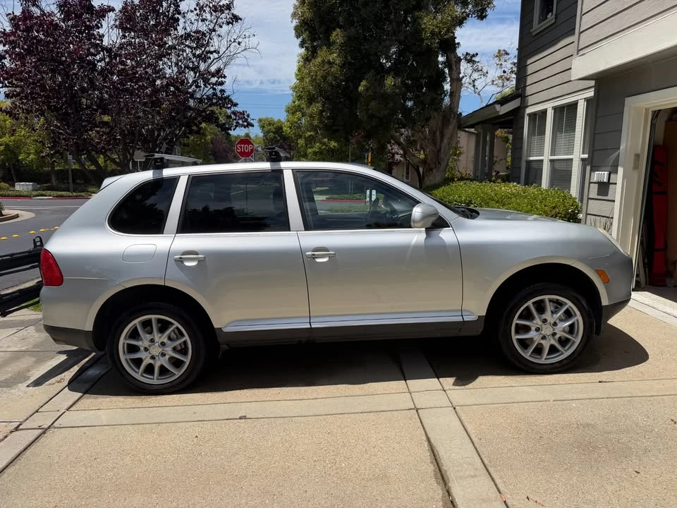 2004 Porsche 955/957 Cayenne S - Image 2 of 8
